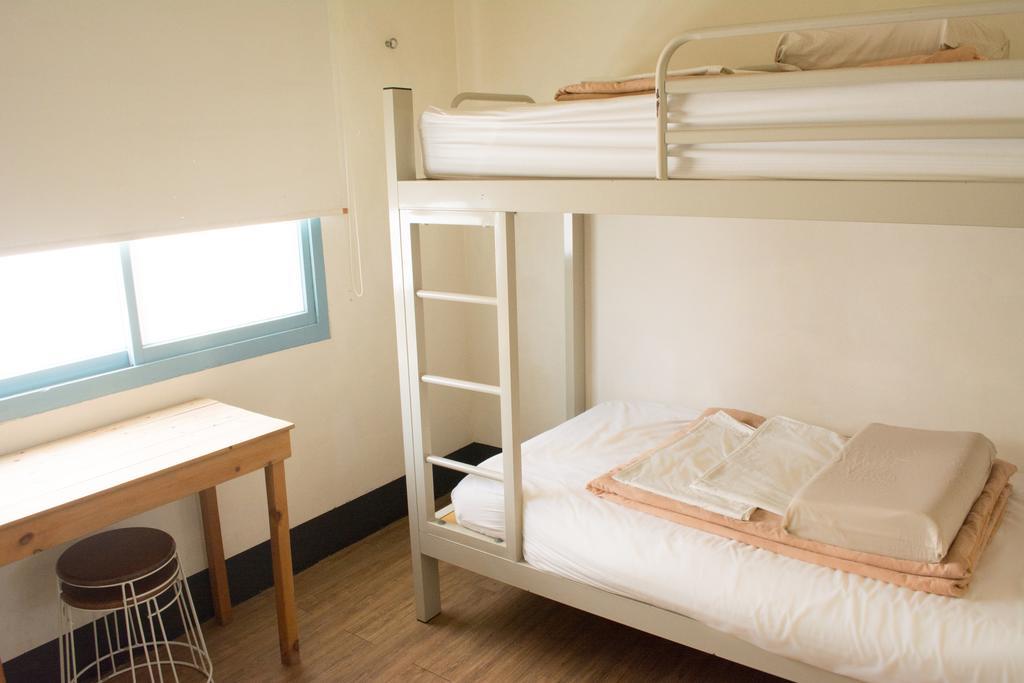 City Hut 1828 Tainan Extérieur photo